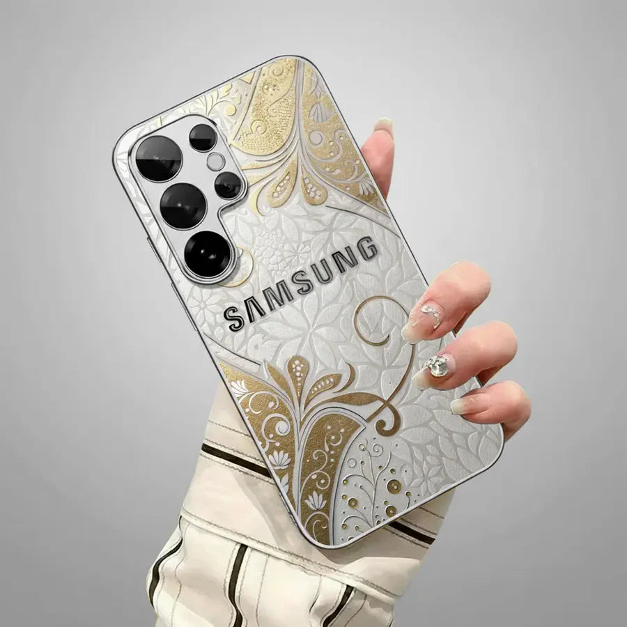 Royal Paisley White Case
