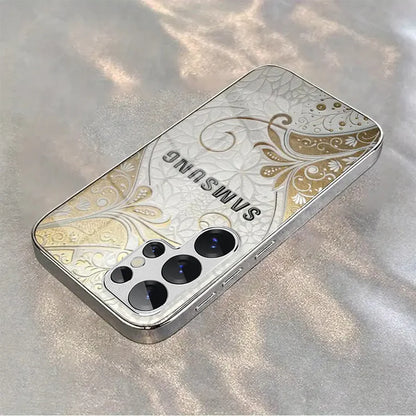 Royal Paisley White Case